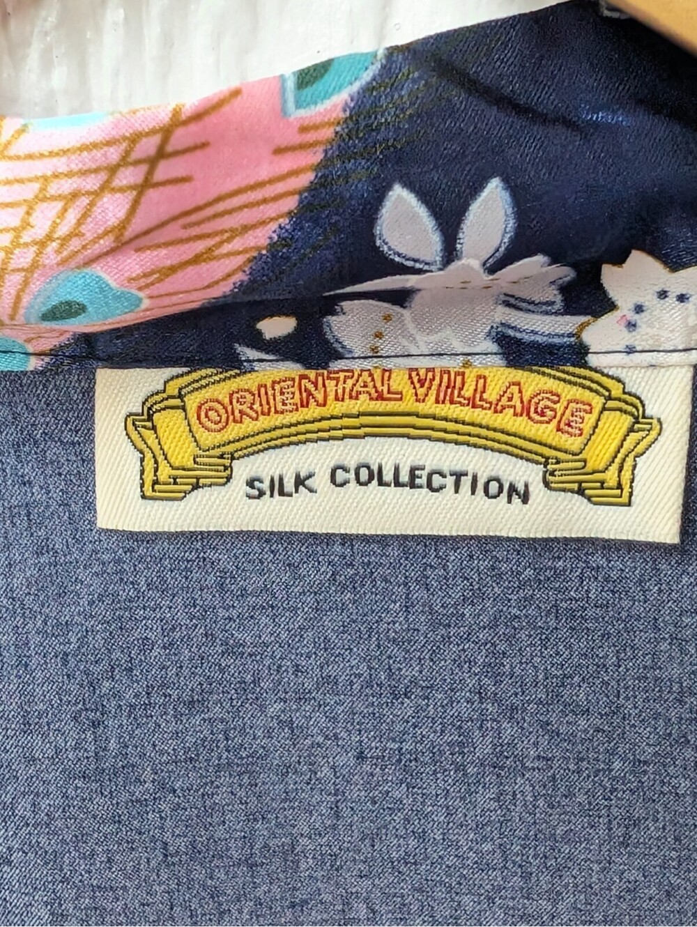 Oriental Village Silk Collection Peacock Blue Soft Silk Robe Kimono One Size - Picture 5 of 7